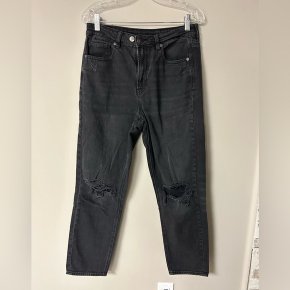 American Eagle Black Ripped Mom Jeans - Picture 1 of 5